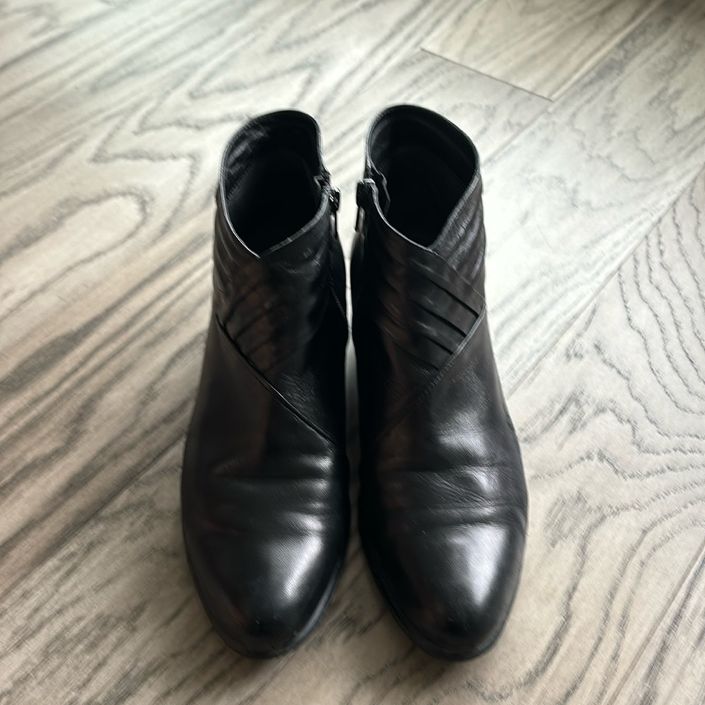 Arnold Churgin ankle boots size 38, US 7.5